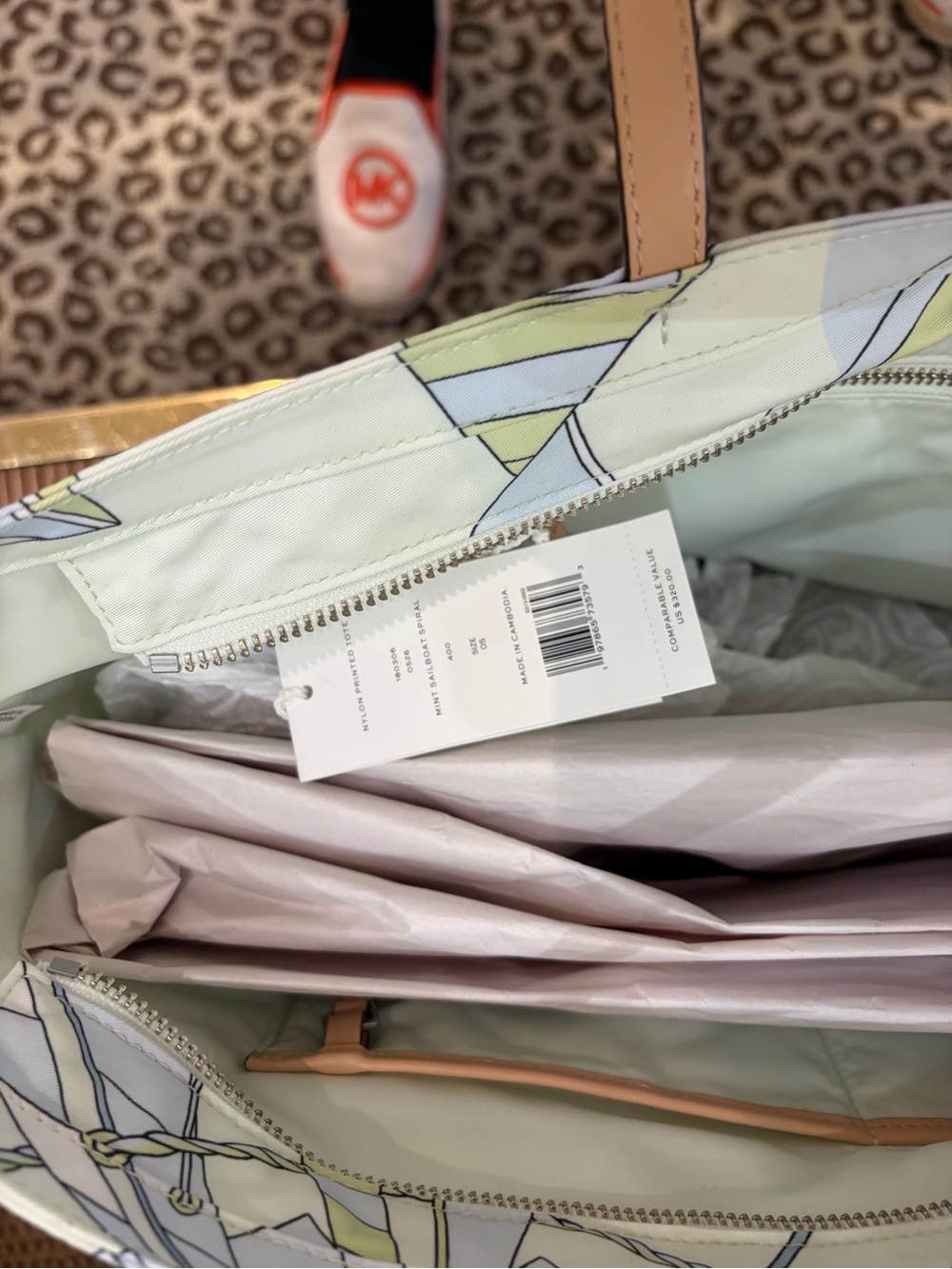 Tory Burch mint sailboat spiral Tote nylon tote bag zip closure logo large size - Picture 3 of 5